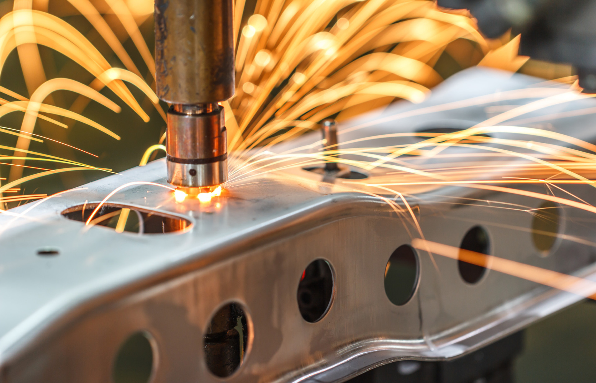 Lessons In Laser: A Brief Guide to Modern Laser Welding